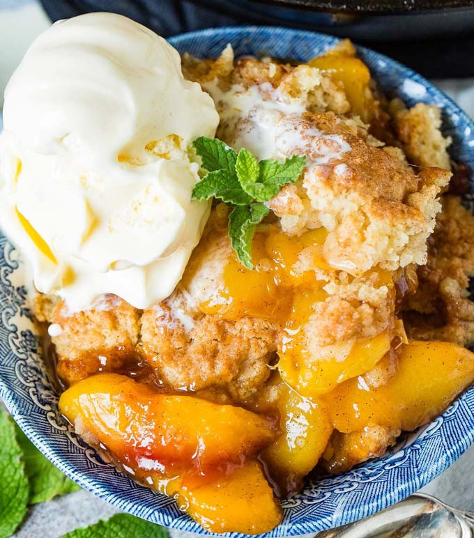 Southern Peach Cobbler